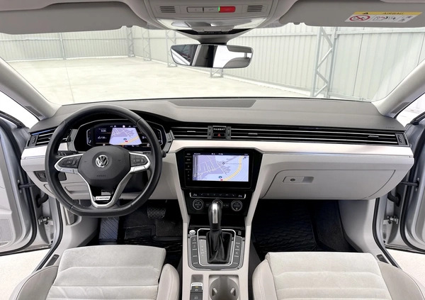 Volkswagen Passat cena 117999 przebieg: 135000, rok produkcji 2020 z Głogówek małe 92